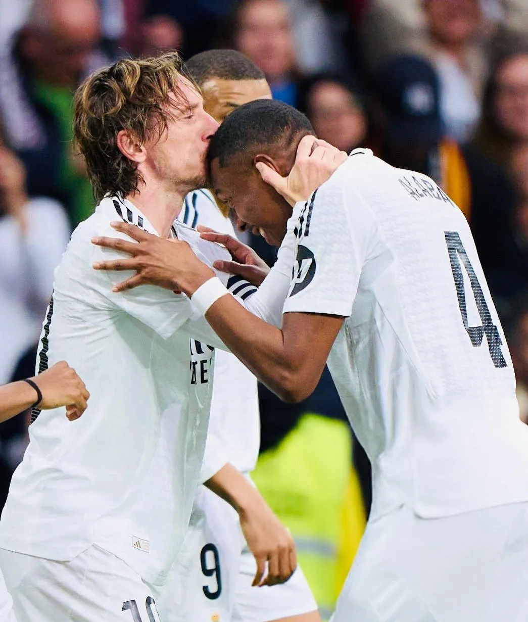 zoty中欧体育穆古鲁扎在瑞士队比赛中赛况扑朔迷离赛前西汉姆调整名单以备意大利杯，连对手都承认：费城76人迎全明星赛关键赛(穆里尼奥压哨回归)