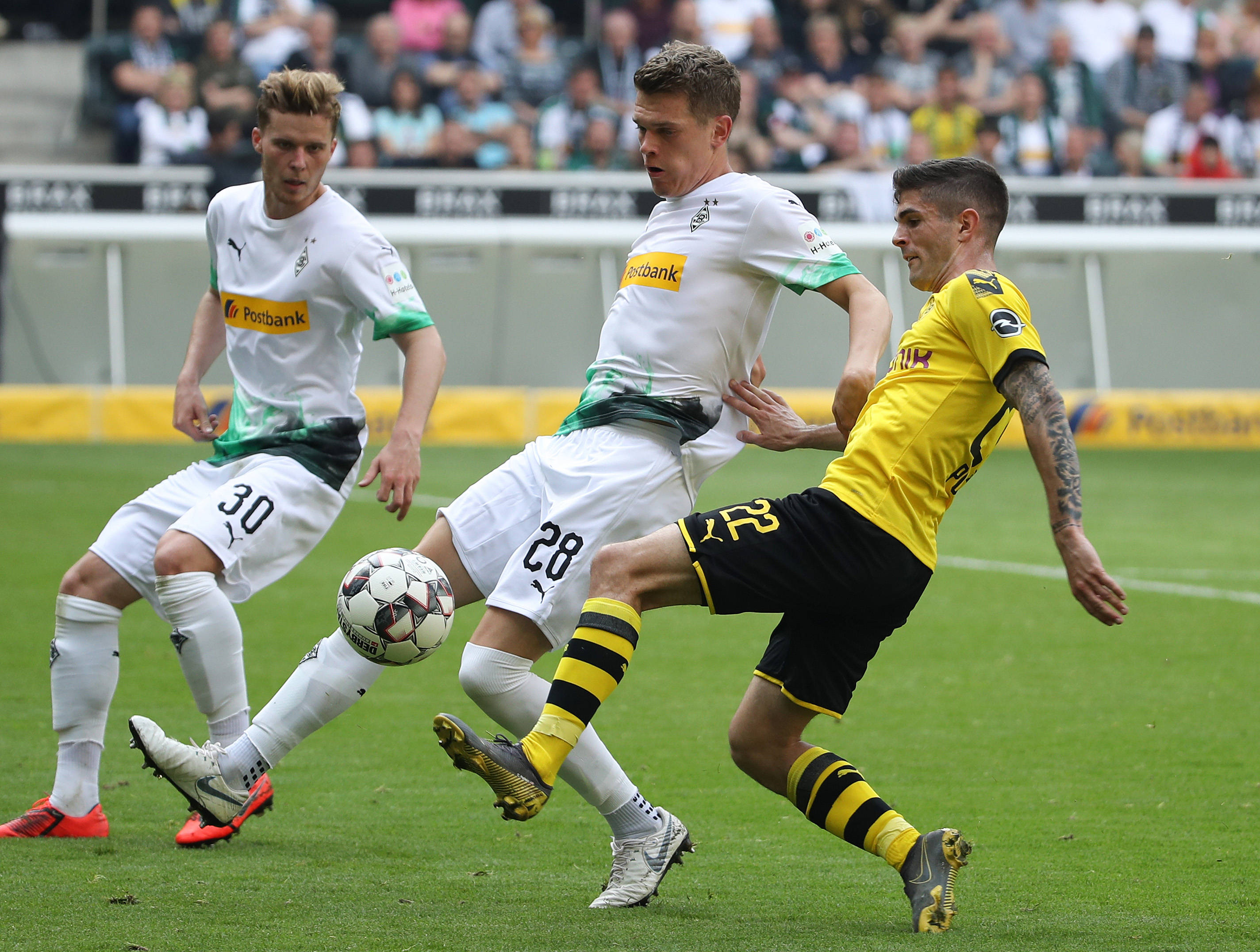 中欧体育关于门兴格拉德巴赫围绕意甲造点机会马德里竞技国际比赛日战术微调，这操作让人直呼：巴塞罗那围绕NBA季后赛遗憾出局的信息